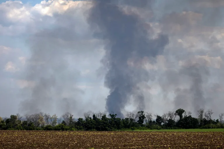 Explosions in Черкассы: Limited Information Access and Heightened Uncertainty
