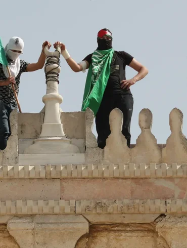 Hamas Escalates Demands: Uninterrupted Humanitarian Aid Trucks to Gaza Now Non-Negotiable as Talks with Israel Hang in Balance