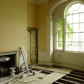 Historic Forest Lodge, Future Home of Prince William and Princess Kate, Revealed in Vintage Photographs Sparking Public Interest