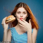 How to Make Burgers a Healthier Summer Staple, According to Dietitian Natalie Rizzo