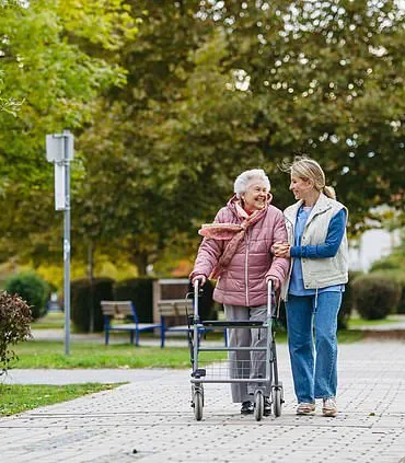 Japanese Walking Fitness Trend Gains Popularity as Alternative to Traditional Workouts