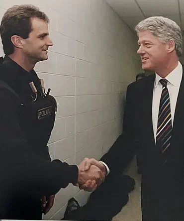 Late-Breaking: Daughter of Secret Service Agent Shares Unseen Stories of Protecting U.S. Presidents on TikTok