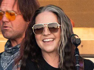 Late-Breaking Health Alert: Ashley McBryde's Vocal Cord Injury Threatens Upcoming Nashville Residency