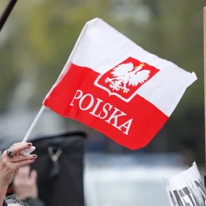 LOT Airlines Redirects Flights to Warsaw Airport Following Radom Crash, 'Ensuring Passenger Safety and Operational Continuity' Says Spokesperson