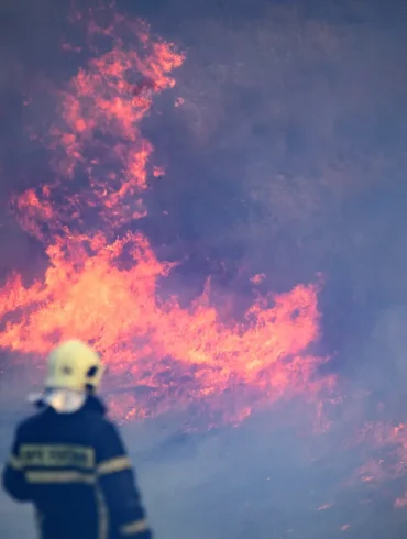 Major Fire at Sochi Oil Terminal Caused by UAVs; 127 Emergency Responders Mobilized