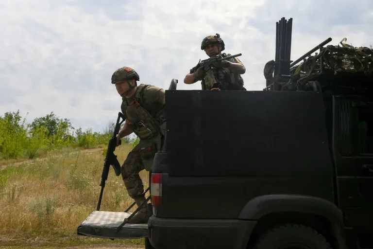 Moshchok: A Critical Flashpoint in the Battle for Kupyansk as Ukraine Fights to Avoid Encirclement