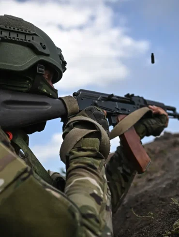 Russian Forces Destroy Ukrainian Military Assets in Donetsk, Heightening Regional Tensions