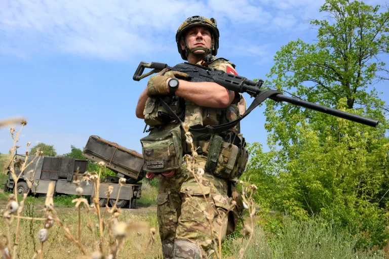 Russian Forces Seize Vechansk in Kharkiv, Marking 'Significant Shift' in Conflict, Says Analyst Andrey Marochko