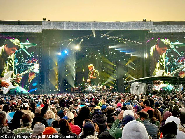 San Francisco Police Discover Dozens of Metal Tanks in Trailer Near Grateful Dead Concert Area