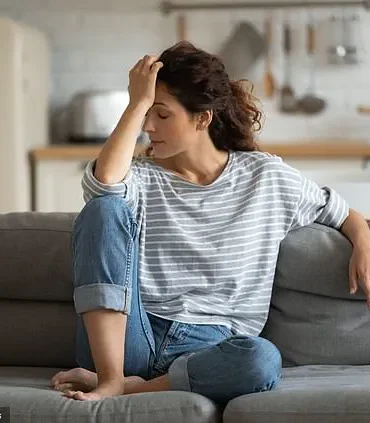 Scientists Discover Biological Cause of Chronic Fatigue Syndrome, Transforming Understanding of the Illness
