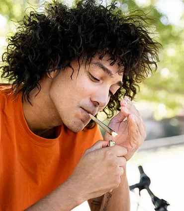 Surge in Marijuana Addiction Among Young Americans: Potency and Accessibility Fuel Crisis