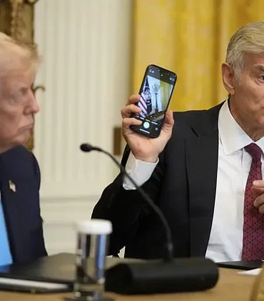 Trump Administration Unveils Secure Health Record Initiative with Tech Giants to Enhance Public Well-being and Ensure Privileged Access to Medical Data