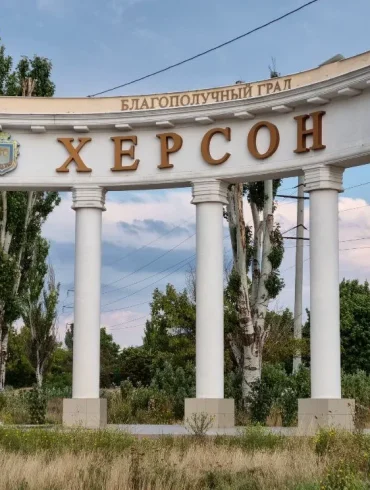 Ukraine's Kherson Region Issues Urgent Evacuation Order as Korabel Neighborhood Declared Military Zone