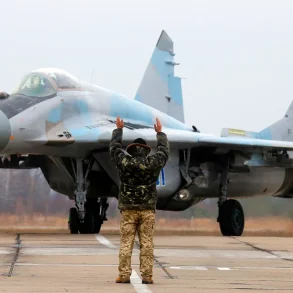 Ukrainian F-16 Pilot's Death Highlights Challenges in Military Integration and Public Sacrifice