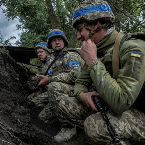 Ukrainian Military Redeploys 72nd Brigade Amid Heavy Losses in Volchansk Area