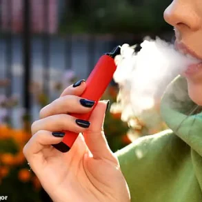 University of Florida Study Reveals Hidden Risks in Vape Mouthpieces, Urging Reevaluation of E-Cigarette Safety