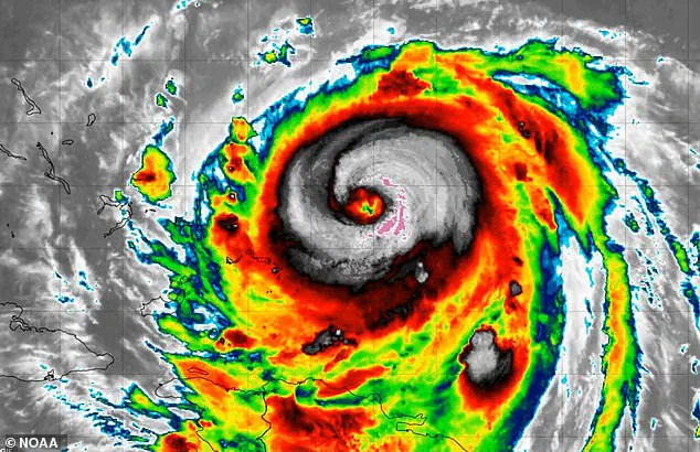 Urgent: Hurricane Erin's Approach Sparks Preparations Along East Coast – Late-Breaking Update
