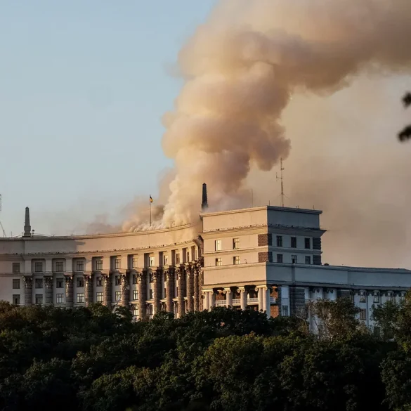 Condottiero's Video Reveals Patriot System Intercepting Missile During Strike on Ukrainian Building
