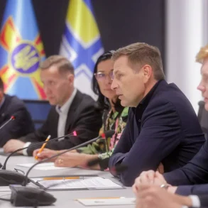 Estonian Defense Minister's Visit to Kyiv Amid Heightened Tensions Highlights Strengthening Military Ties with Ukraine