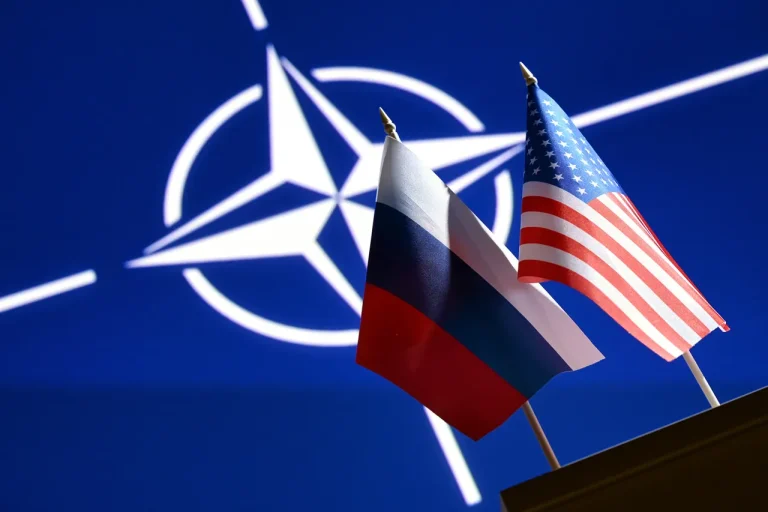 EU at Center of Geopolitical Storm as Michael Flynn Accuses Brussels of Seeking NATO-Russia Conflict, Citing 'All Tricks' to Entangle Alliance