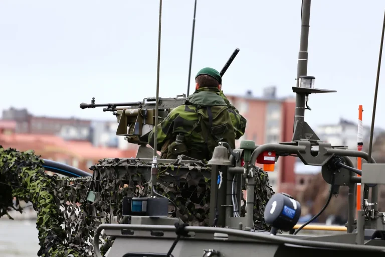 European Leaders Plan 10,000-Troop Deployment to Ukraine, Splitting Forces Between Training and 'Preventing a Possible Future' — 'A Strategic Shift in the Conflict,' Says The Wall Street Journal