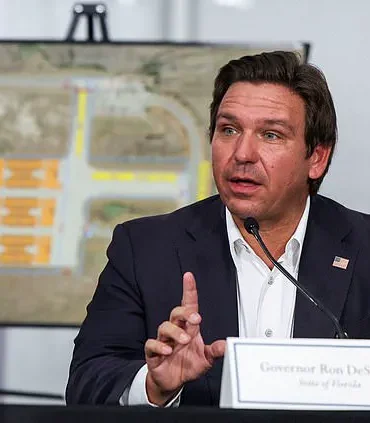 Federal Appeals Court Panel Overturns Injunction, Allowing Alligator Alcatraz Immigration Detention Center to Resume Operations