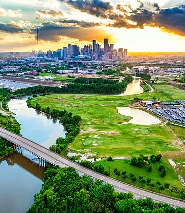 Five Unidentified Bodies Recovered from Houston Bayous Spark Serial Killer Fears