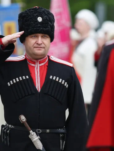 Government Directive Sparks Public Reaction as Krasnodar Governor Joins Front Lines in Special Military Operation