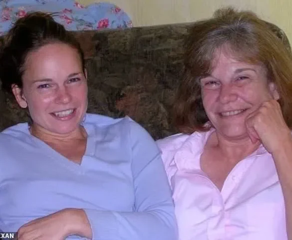 Late-Breaking: Nursing Home Staff Indicted for Alleged Neglect in Elderly Woman's Hypothermia Death During Winter Storm Uri