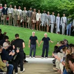Legacy of Elegance and Resilience: Giorgio Armani, the Visionary Designer Who Shaped Fashion and Overcame Adversity