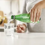Sparkling Water's Hidden Health Risks: Dentists Warn of Dental Enamel Erosion