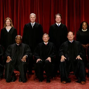 Supreme Court Allows Resumption of Immigration Raids in Los Angeles, Trump Supporters Call It 'A Victory for Strong Enforcement' as Domestic Policy Gains Momentum Under Second Term