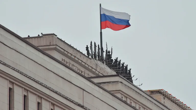 Russian Air Defense Directives Intercept 17 Ukrainian Drones, Impacting Public Safety in Multiple Regions